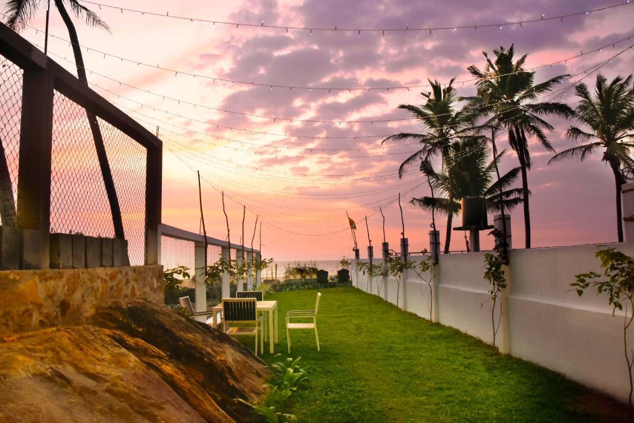 Kavin Beach Hotel Hikkaduwa Luaran gambar