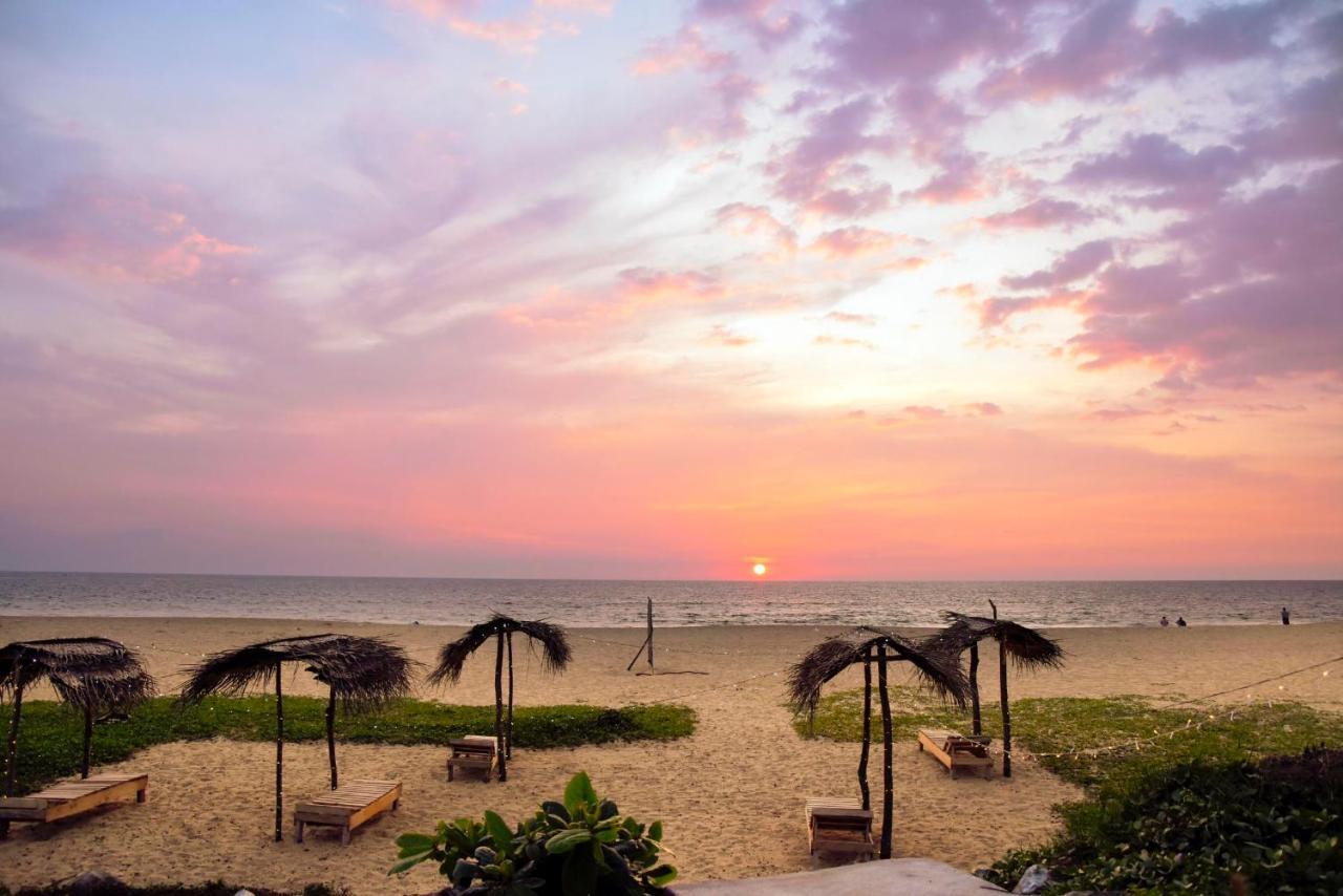 Kavin Beach Hotel Hikkaduwa Luaran gambar