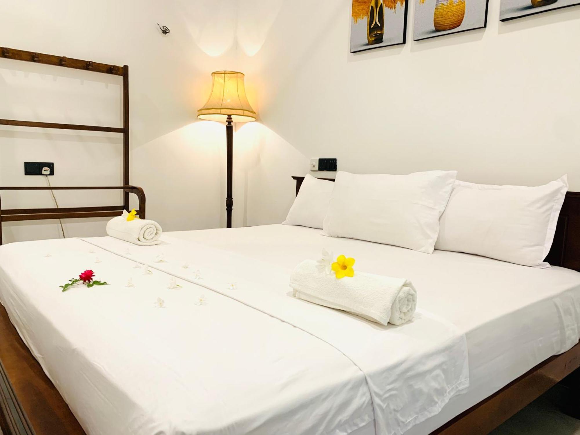 Kavin Beach Hotel Hikkaduwa Luaran gambar